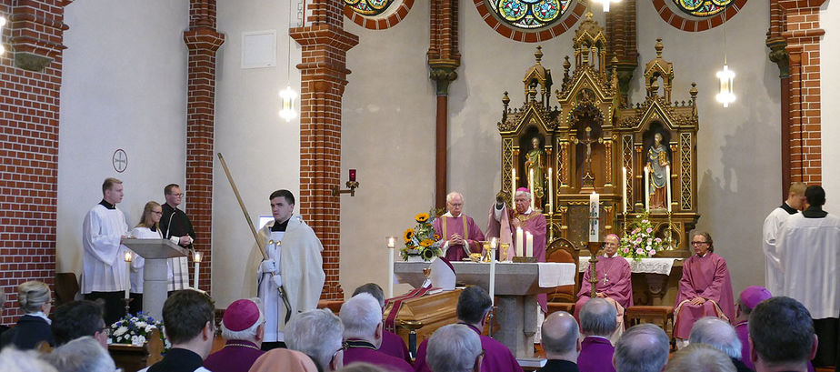 Abschied von einer überzeugenden Priester- und Bischofspersönlichkeit